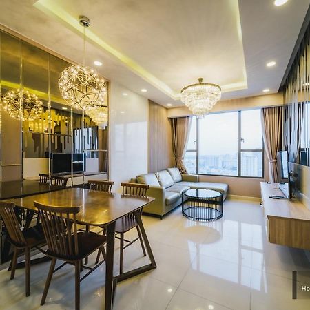 Smile Home - Rivegate - Modern Comfort - Near Bui Vien ホーチミン市 エクステリア 写真