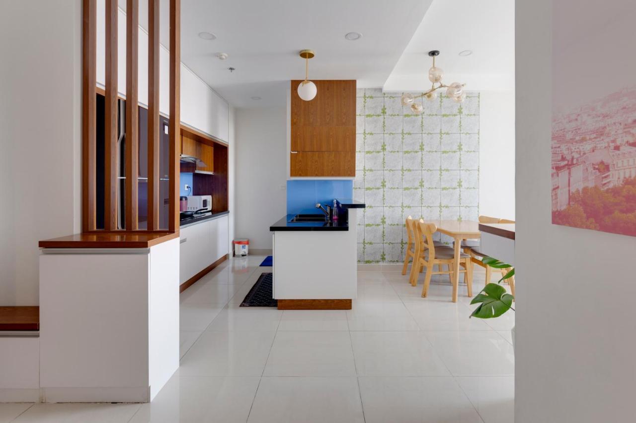 Smile Home - Rivegate - Modern Comfort - Near Bui Vien ホーチミン市 エクステリア 写真